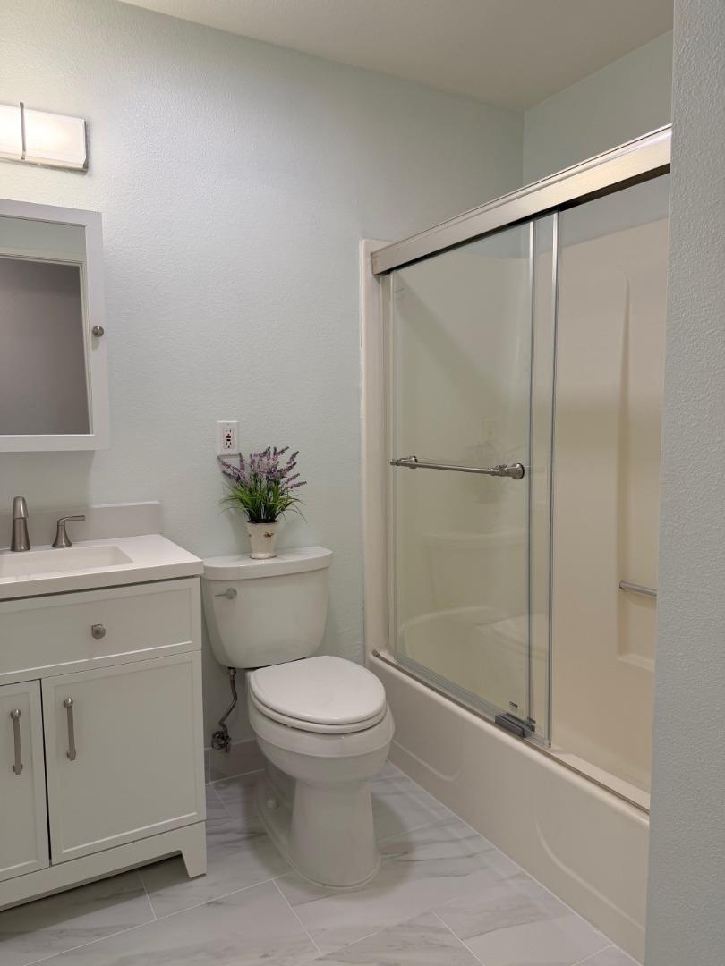 Detail Gallery Image 27 of 28 For 1015 Warburton Ave, Santa Clara,  CA 95050 - 3 Beds | 2/1 Baths