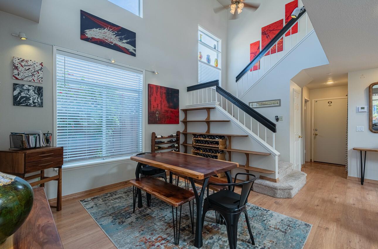 Detail Gallery Image 16 of 45 For 21056 Country Park Rd, Salinas,  CA 93908 - 3 Beds | 2/1 Baths