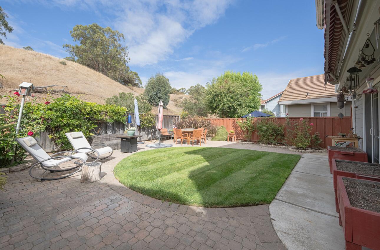 Detail Gallery Image 26 of 45 For 21056 Country Park Rd, Salinas,  CA 93908 - 3 Beds | 2/1 Baths