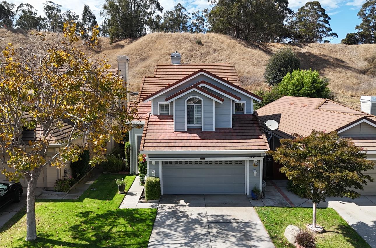 Detail Gallery Image 3 of 45 For 21056 Country Park Rd, Salinas,  CA 93908 - 3 Beds | 2/1 Baths