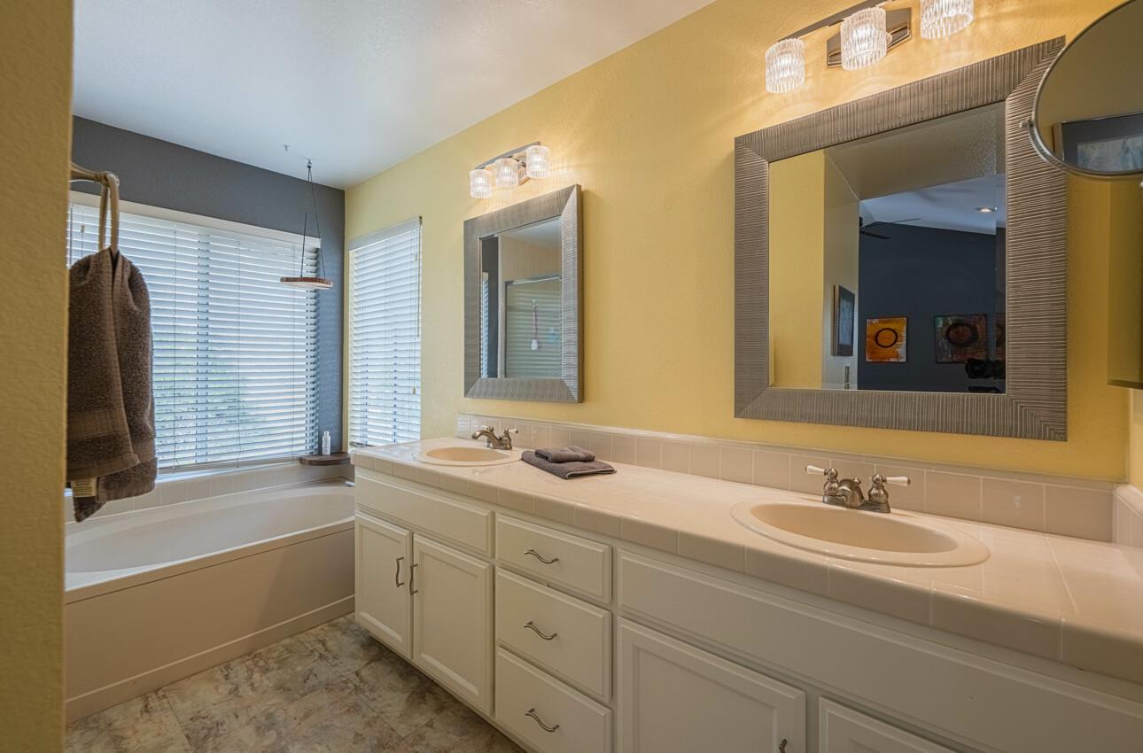Detail Gallery Image 36 of 45 For 21056 Country Park Rd, Salinas,  CA 93908 - 3 Beds | 2/1 Baths