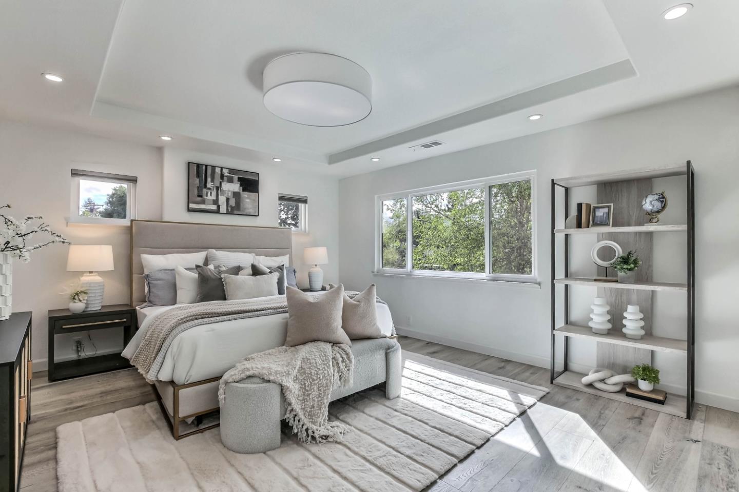 Detail Gallery Image 14 of 27 For 649 Eighth Ave, Menlo Park,  CA 94025 - 3 Beds | 2/1 Baths