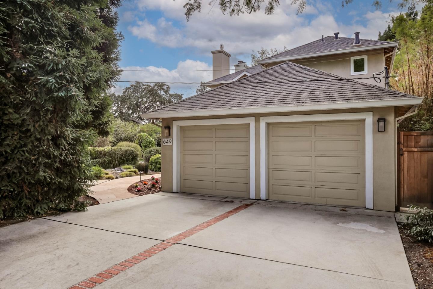 Detail Gallery Image 23 of 27 For 649 Eighth Ave, Menlo Park,  CA 94025 - 3 Beds | 2/1 Baths