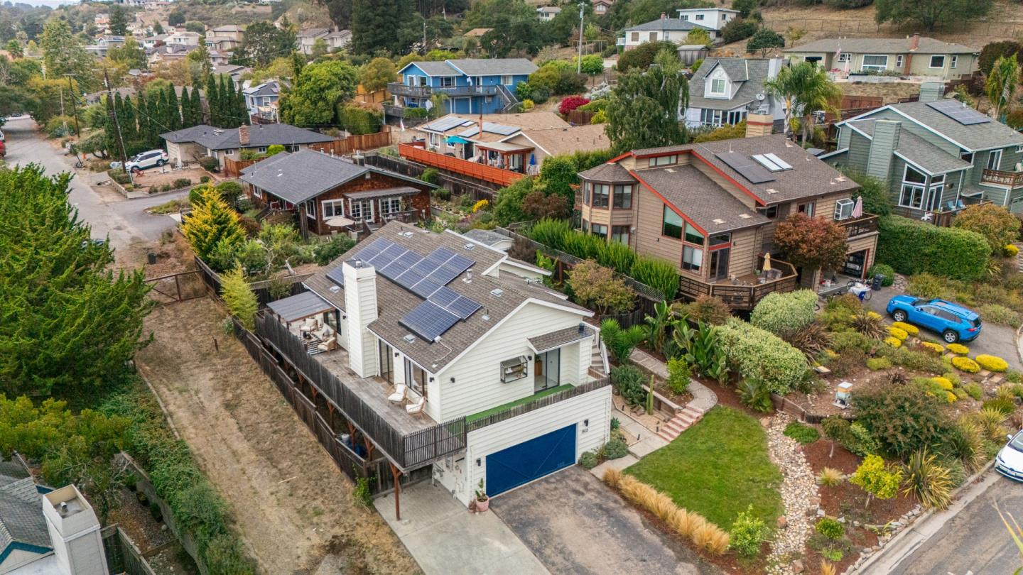 Detail Gallery Image 25 of 27 For 3503 Dover Dr, Santa Cruz,  CA 95065 - 3 Beds | 2 Baths