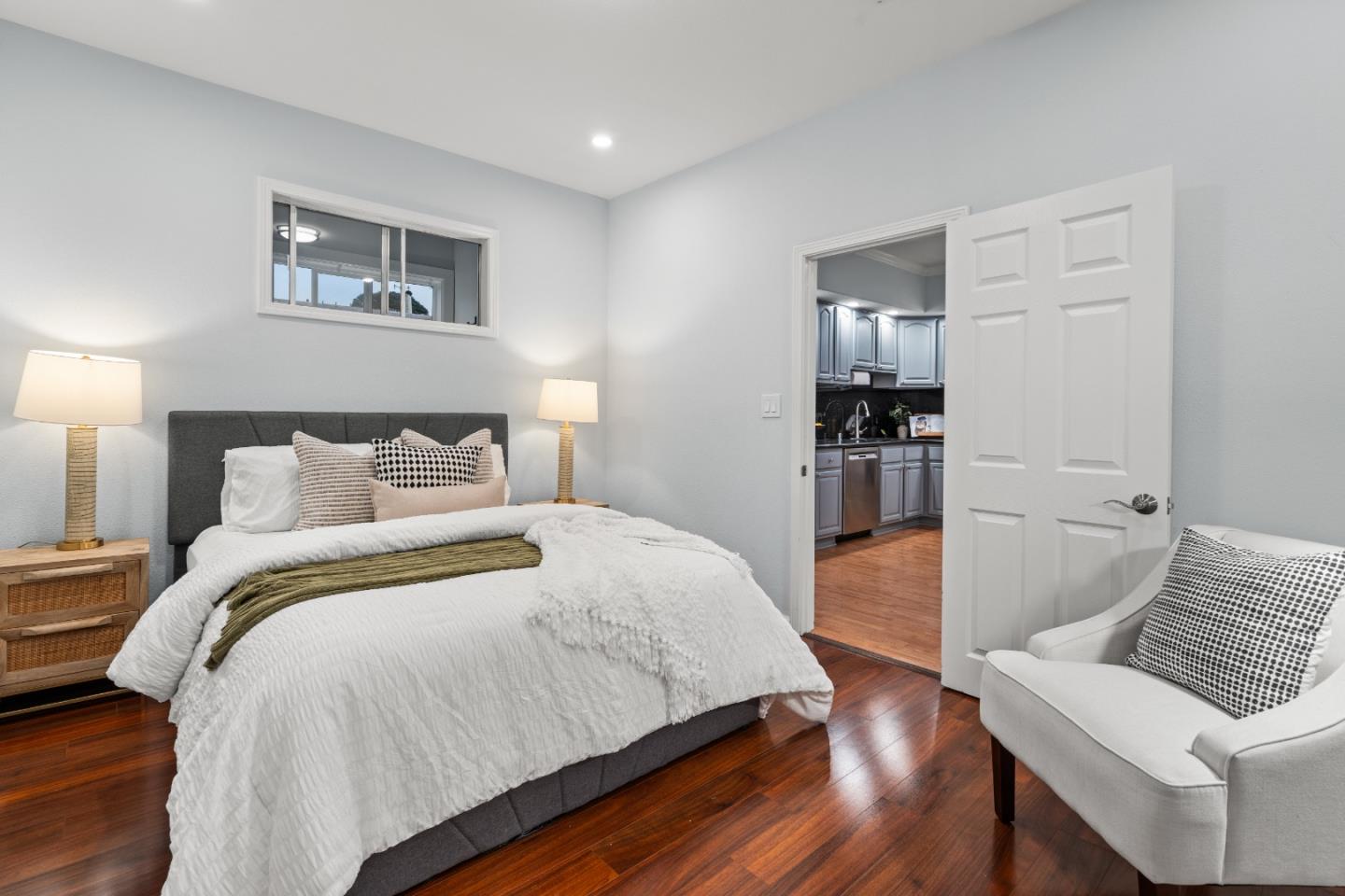 Detail Gallery Image 19 of 54 For 291 Munich St, San Francisco,  CA 94112 - 3 Beds | 2 Baths