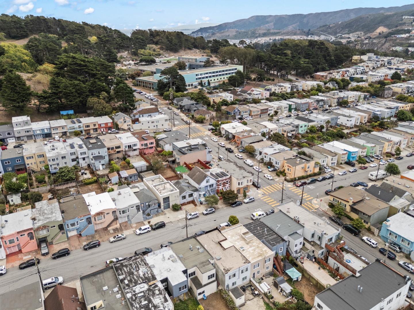 Detail Gallery Image 51 of 54 For 291 Munich St, San Francisco,  CA 94112 - 3 Beds | 2 Baths