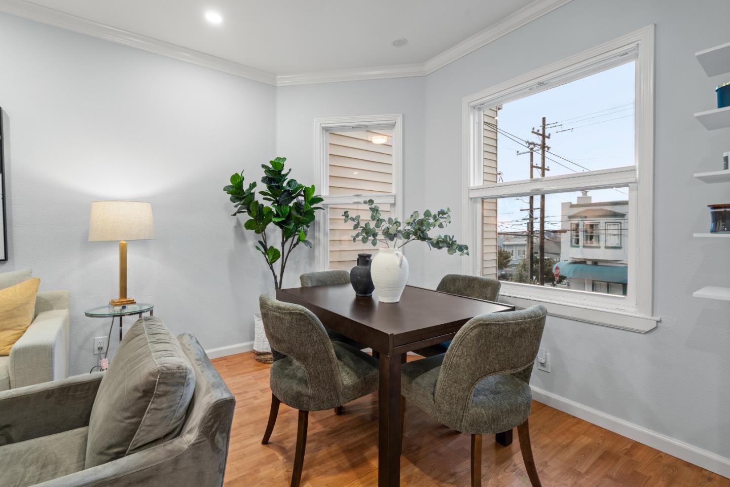 Detail Gallery Image 7 of 54 For 291 Munich St, San Francisco,  CA 94112 - 3 Beds | 2 Baths