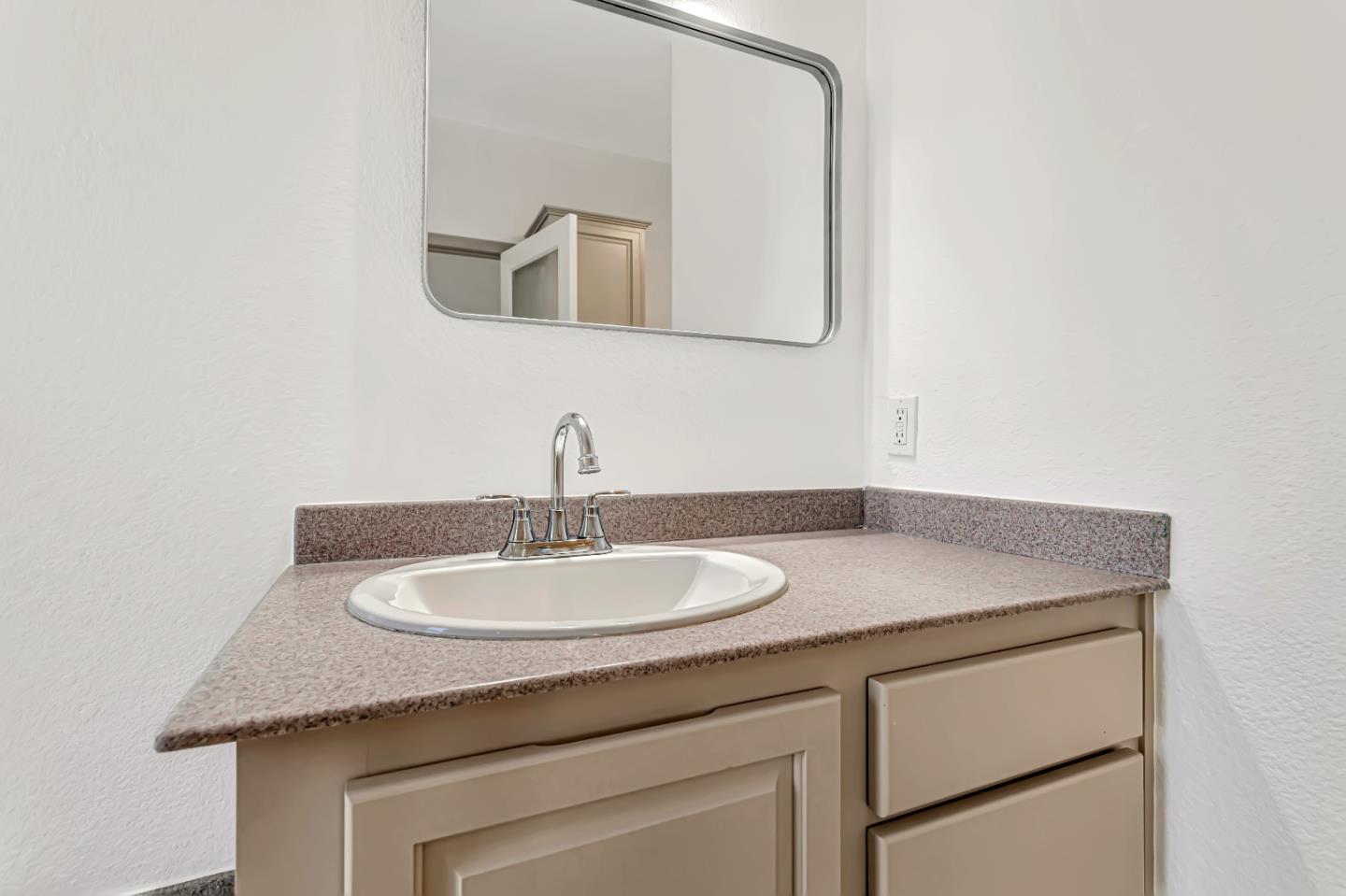 Detail Gallery Image 18 of 30 For 1900 Highway 1 #82,  Moss Landing,  CA 95039 - 3 Beds | 2 Baths