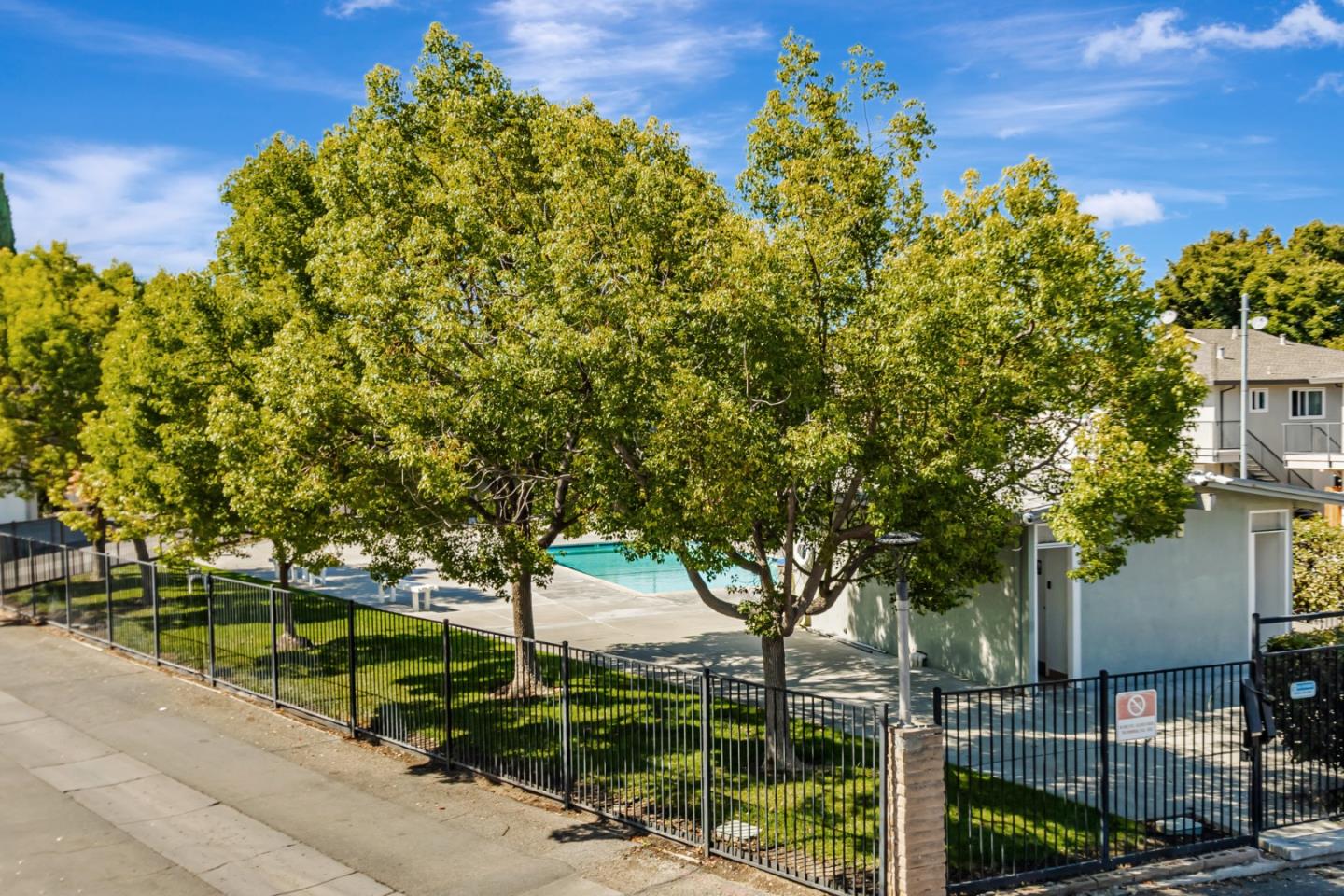 Detail Gallery Image 20 of 22 For 1359 Shawn Dr #4,  San Jose,  CA 95118 - 2 Beds | 1 Baths