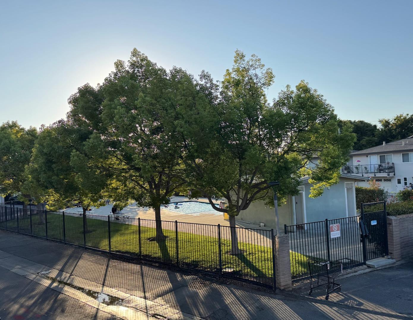 Detail Gallery Image 22 of 22 For 1359 Shawn Dr #4,  San Jose,  CA 95118 - 2 Beds | 1 Baths