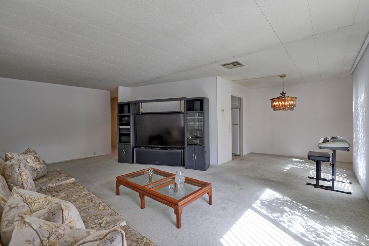 Detail Gallery Image 3 of 28 For 56 Creekside Dr #56,  Morgan Hill,  CA 95037 - 2 Beds | 2 Baths