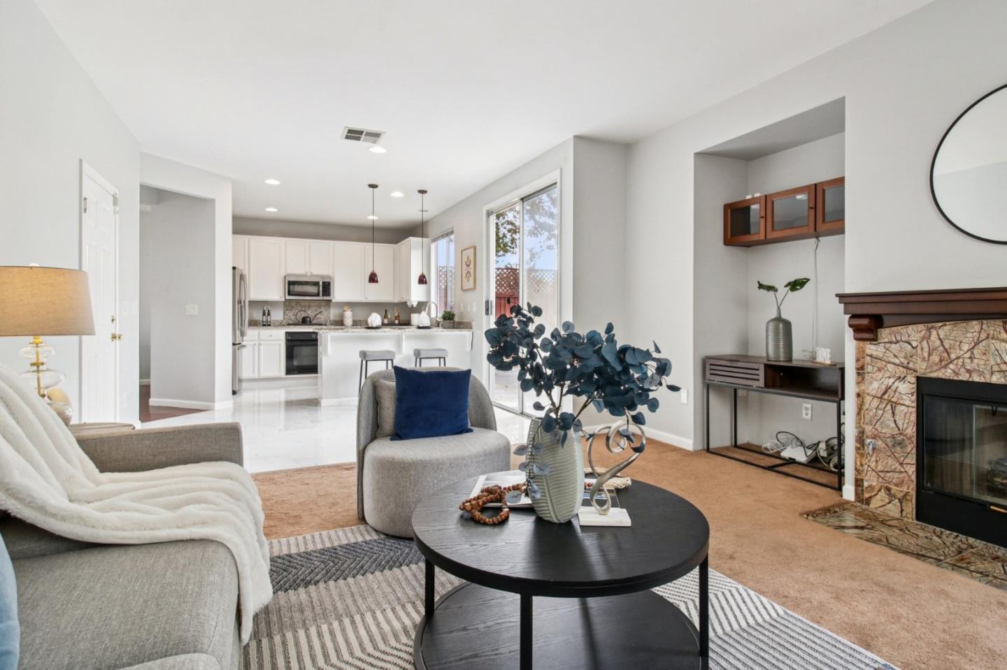 Detail Gallery Image 19 of 54 For 3699 Cedar Knoll Ct, San Jose,  CA 95121 - 4 Beds | 2/1 Baths