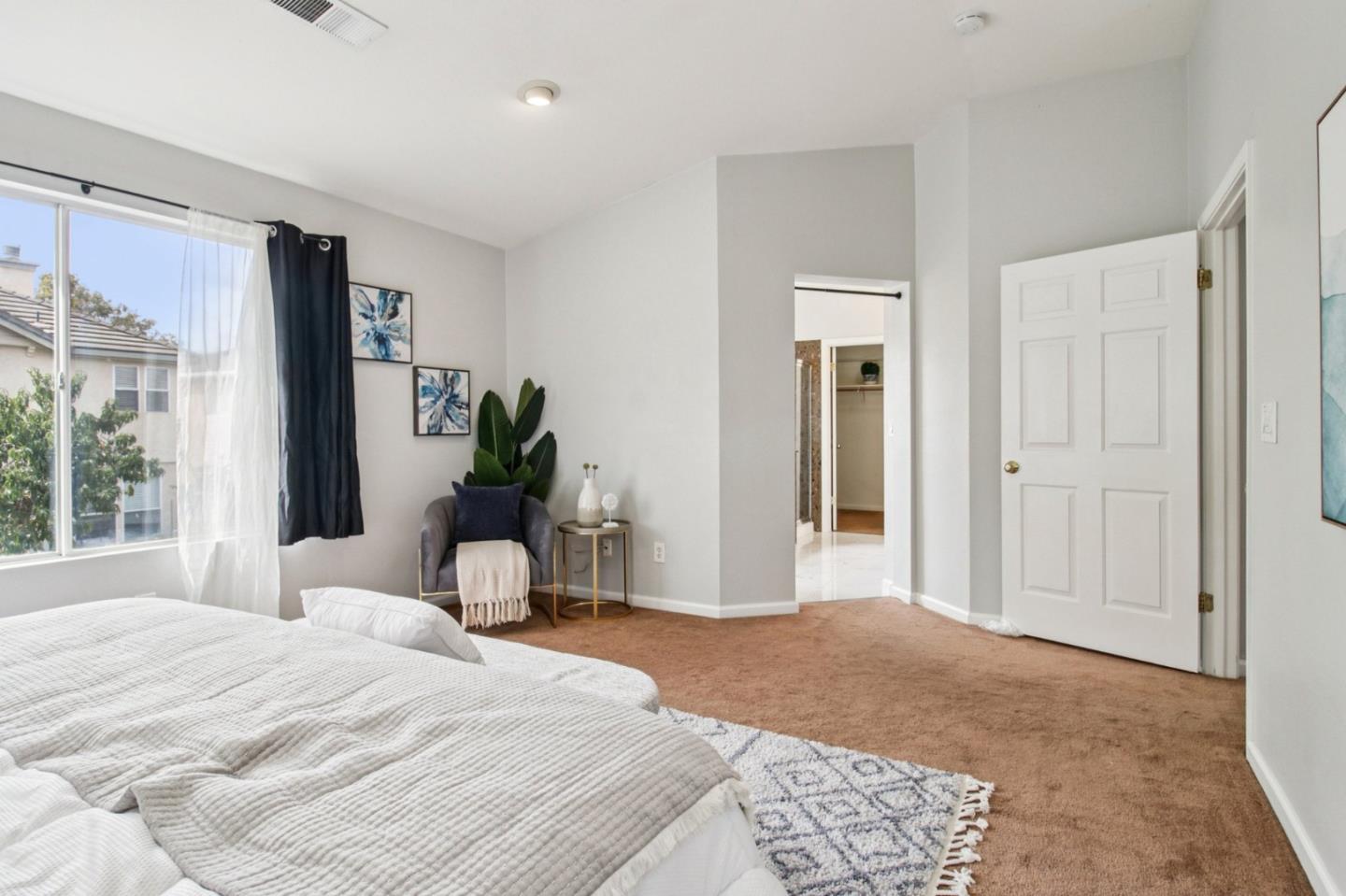 Detail Gallery Image 21 of 54 For 3699 Cedar Knoll Ct, San Jose,  CA 95121 - 4 Beds | 2/1 Baths