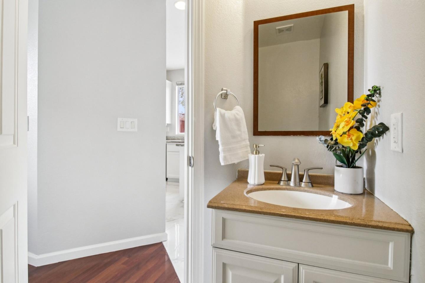 Detail Gallery Image 36 of 54 For 3699 Cedar Knoll Ct, San Jose,  CA 95121 - 4 Beds | 2/1 Baths