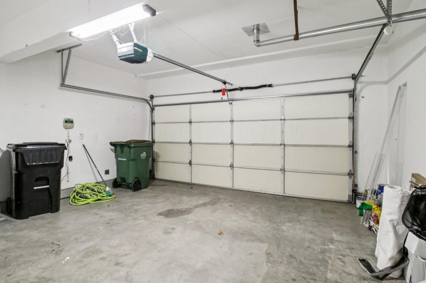 Detail Gallery Image 39 of 54 For 3699 Cedar Knoll Ct, San Jose,  CA 95121 - 4 Beds | 2/1 Baths