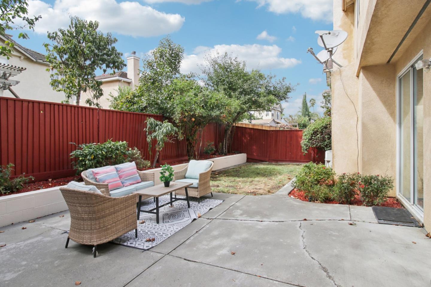 Detail Gallery Image 41 of 54 For 3699 Cedar Knoll Ct, San Jose,  CA 95121 - 4 Beds | 2/1 Baths