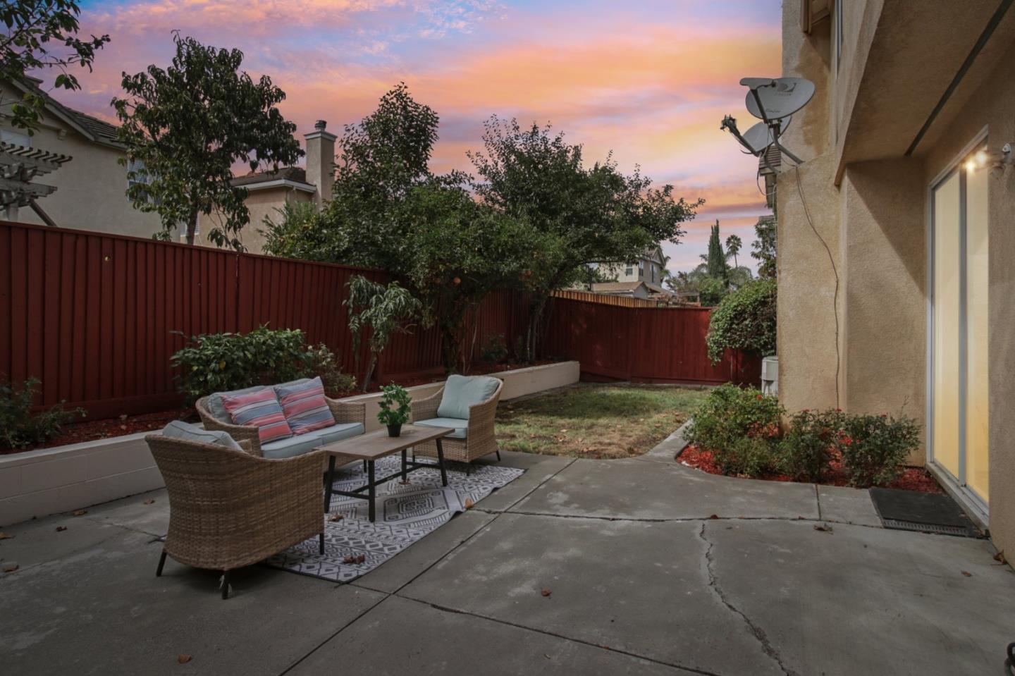 Detail Gallery Image 47 of 54 For 3699 Cedar Knoll Ct, San Jose,  CA 95121 - 4 Beds | 2/1 Baths