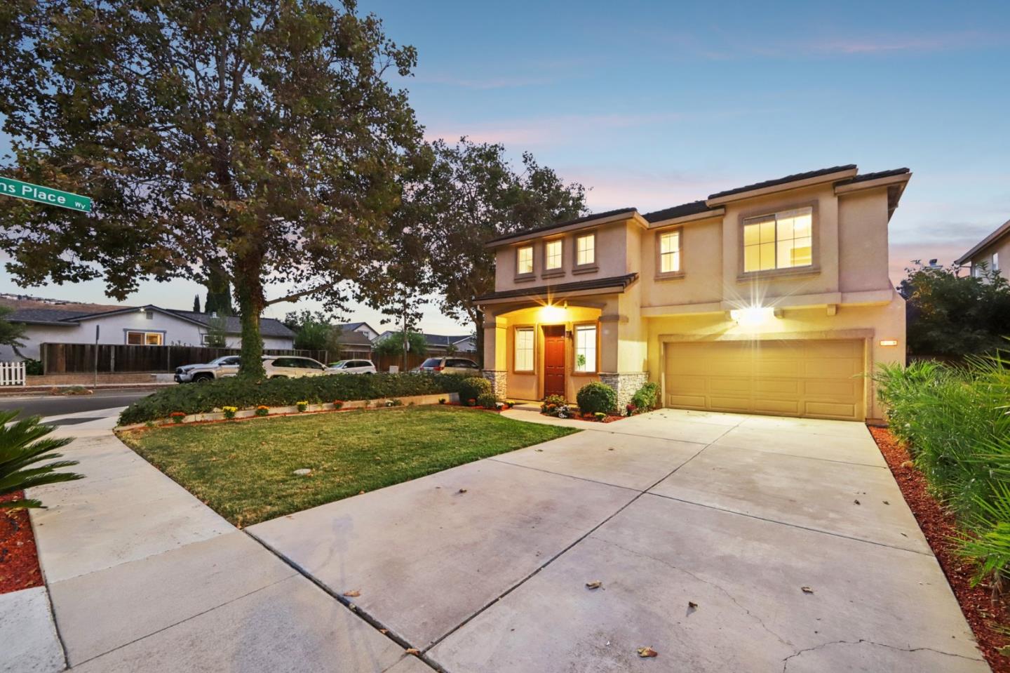 Detail Gallery Image 49 of 54 For 3699 Cedar Knoll Ct, San Jose,  CA 95121 - 4 Beds | 2/1 Baths
