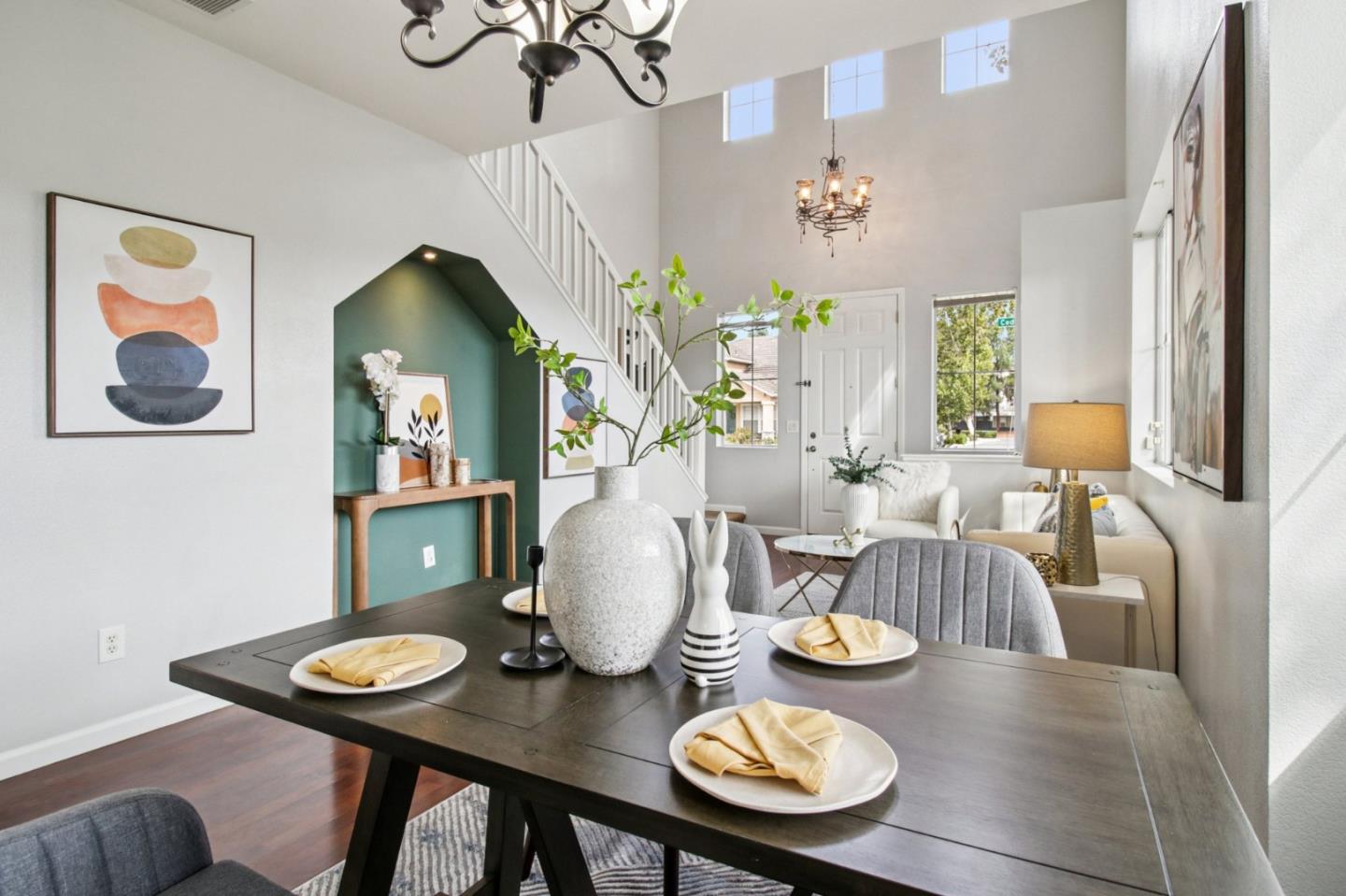 Detail Gallery Image 9 of 54 For 3699 Cedar Knoll Ct, San Jose,  CA 95121 - 4 Beds | 2/1 Baths