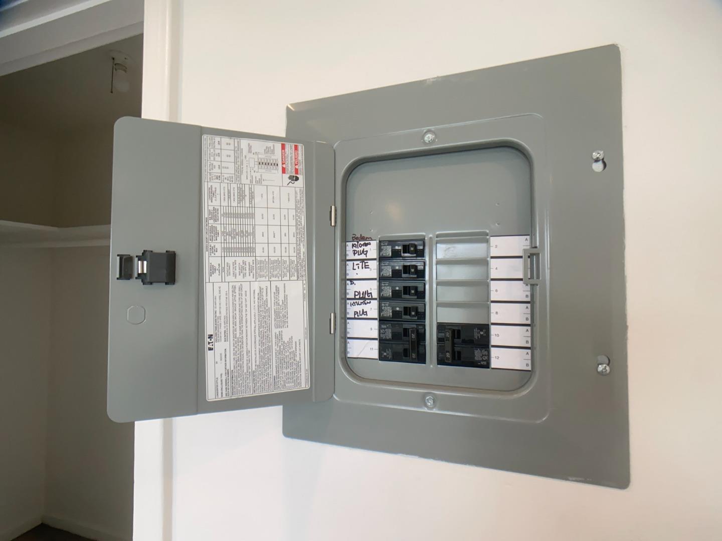 Detail Gallery Image 18 of 21 For 404 Spruce Ave #4,  South San Francisco,  CA 94080 - 1 Beds | 1 Baths