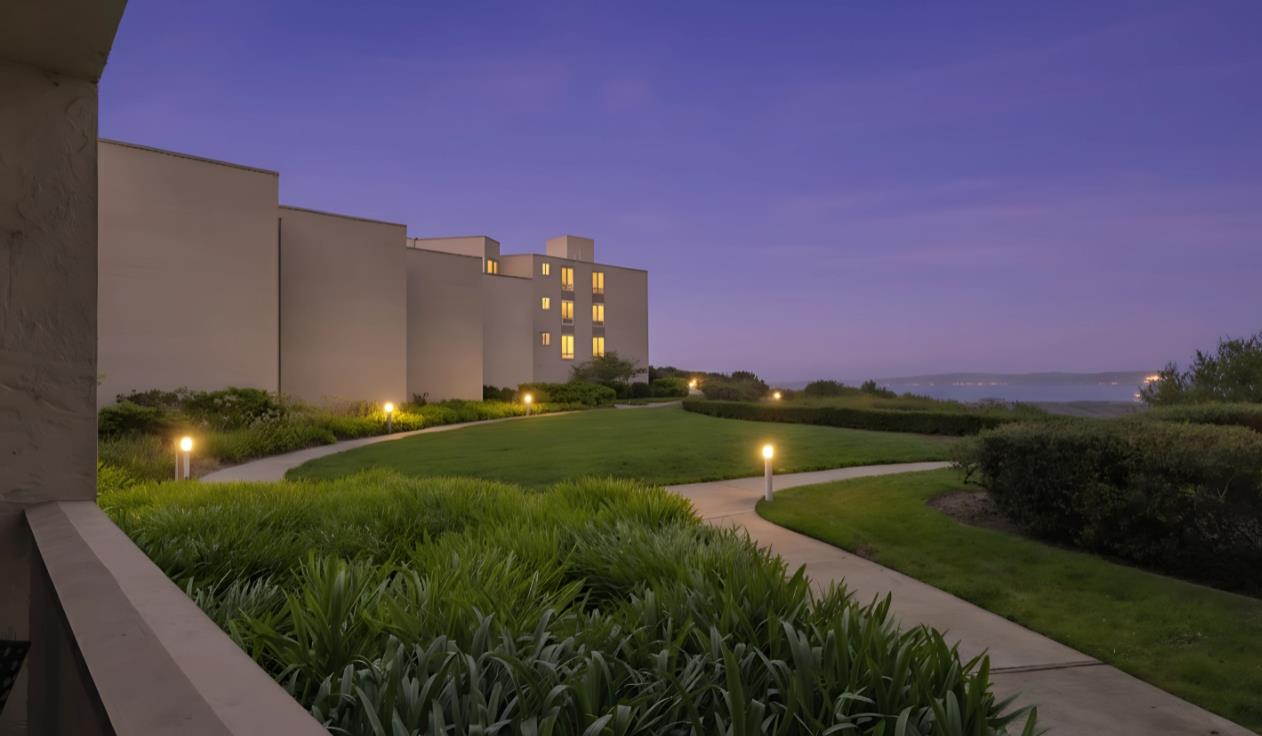 Detail Gallery Image 7 of 32 For 340 Vallejo Dr #50,  Millbrae,  CA 94030 - 2 Beds | 2 Baths