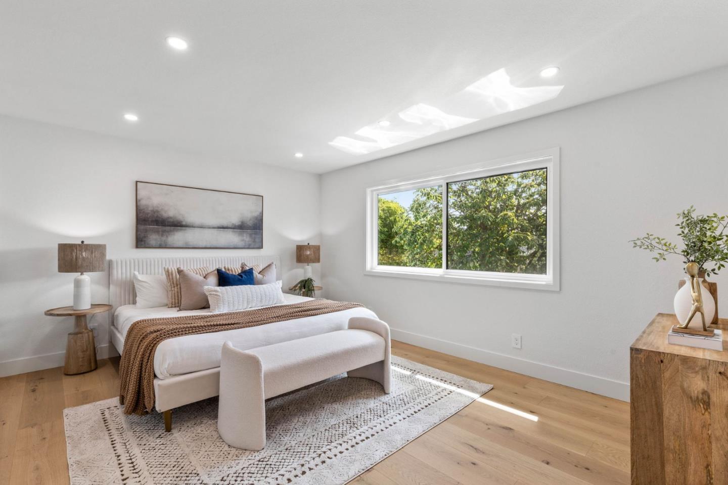 Detail Gallery Image 23 of 45 For 19522 via Real Dr, Saratoga,  CA 95070 - 5 Beds | 3 Baths