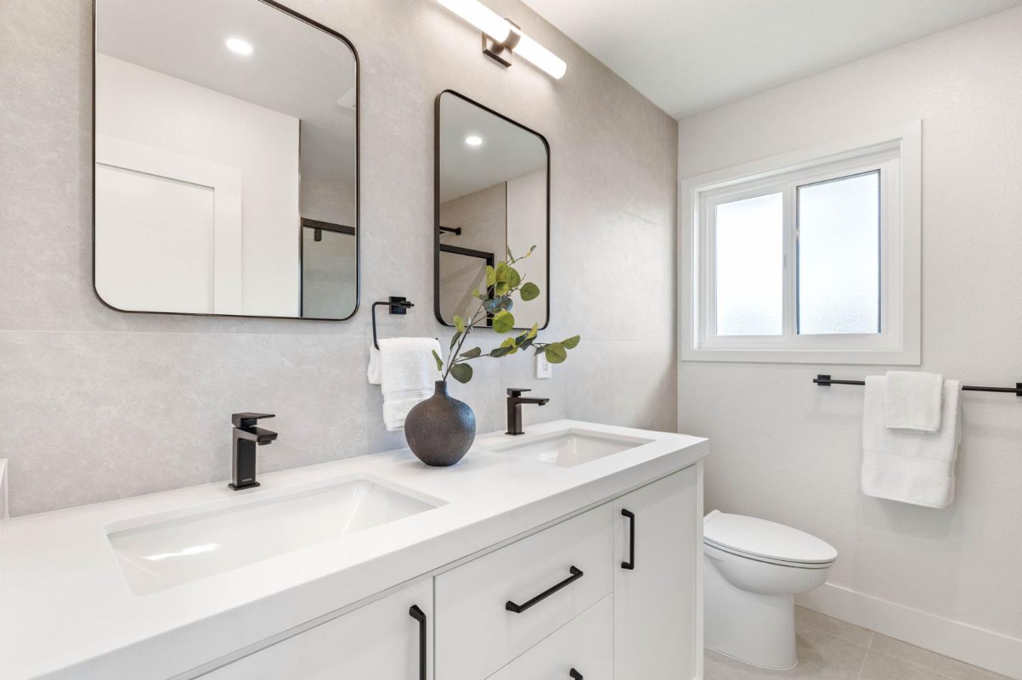 Detail Gallery Image 28 of 45 For 19522 via Real Dr, Saratoga,  CA 95070 - 5 Beds | 3 Baths