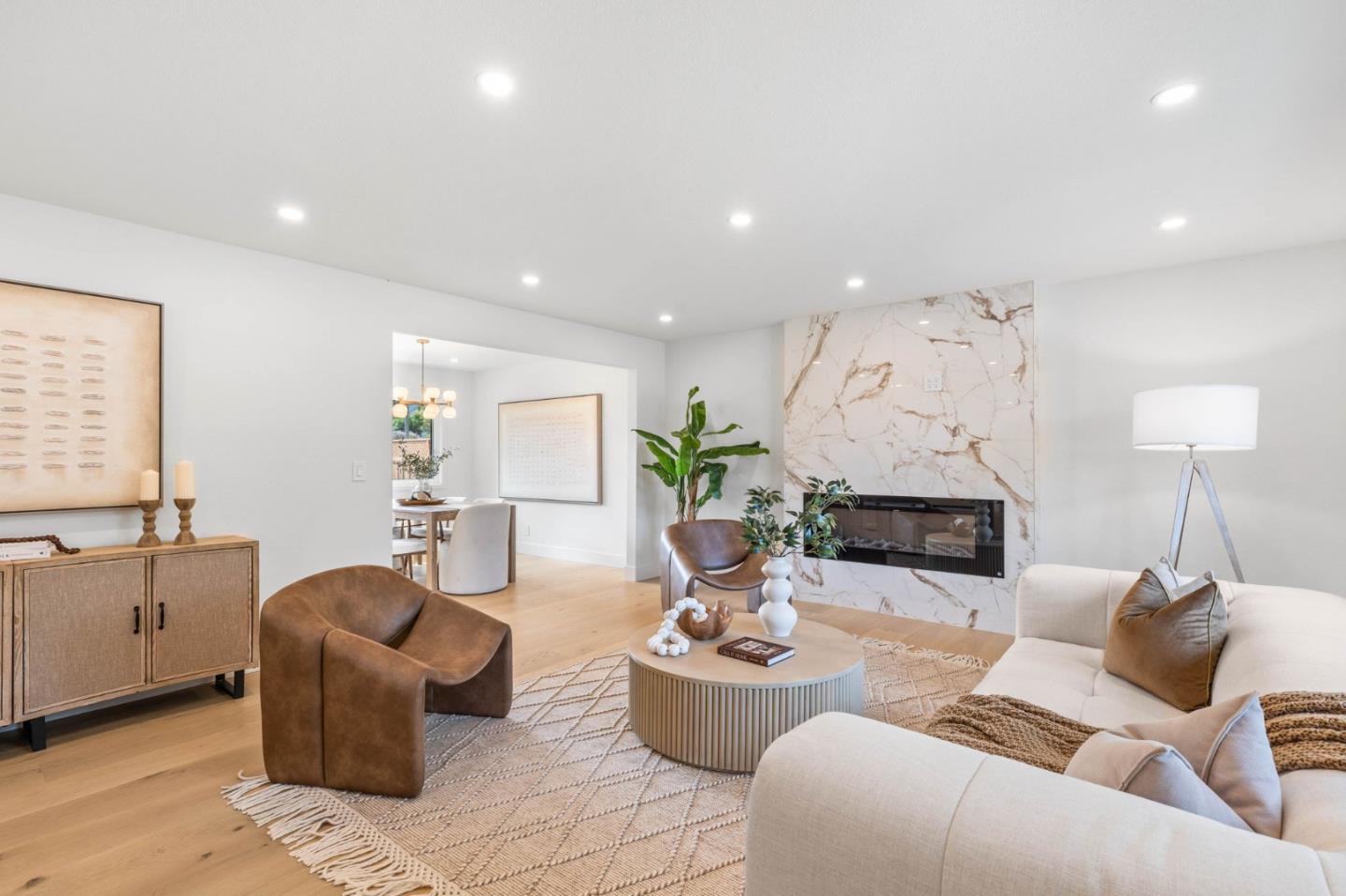 Detail Gallery Image 5 of 45 For 19522 via Real Dr, Saratoga,  CA 95070 - 5 Beds | 3 Baths