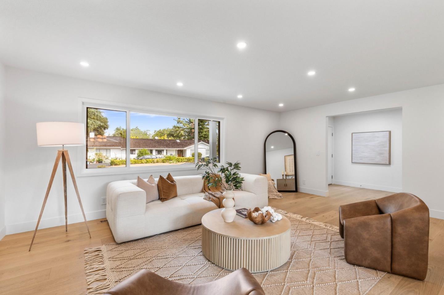 Detail Gallery Image 7 of 45 For 19522 via Real Dr, Saratoga,  CA 95070 - 5 Beds | 3 Baths