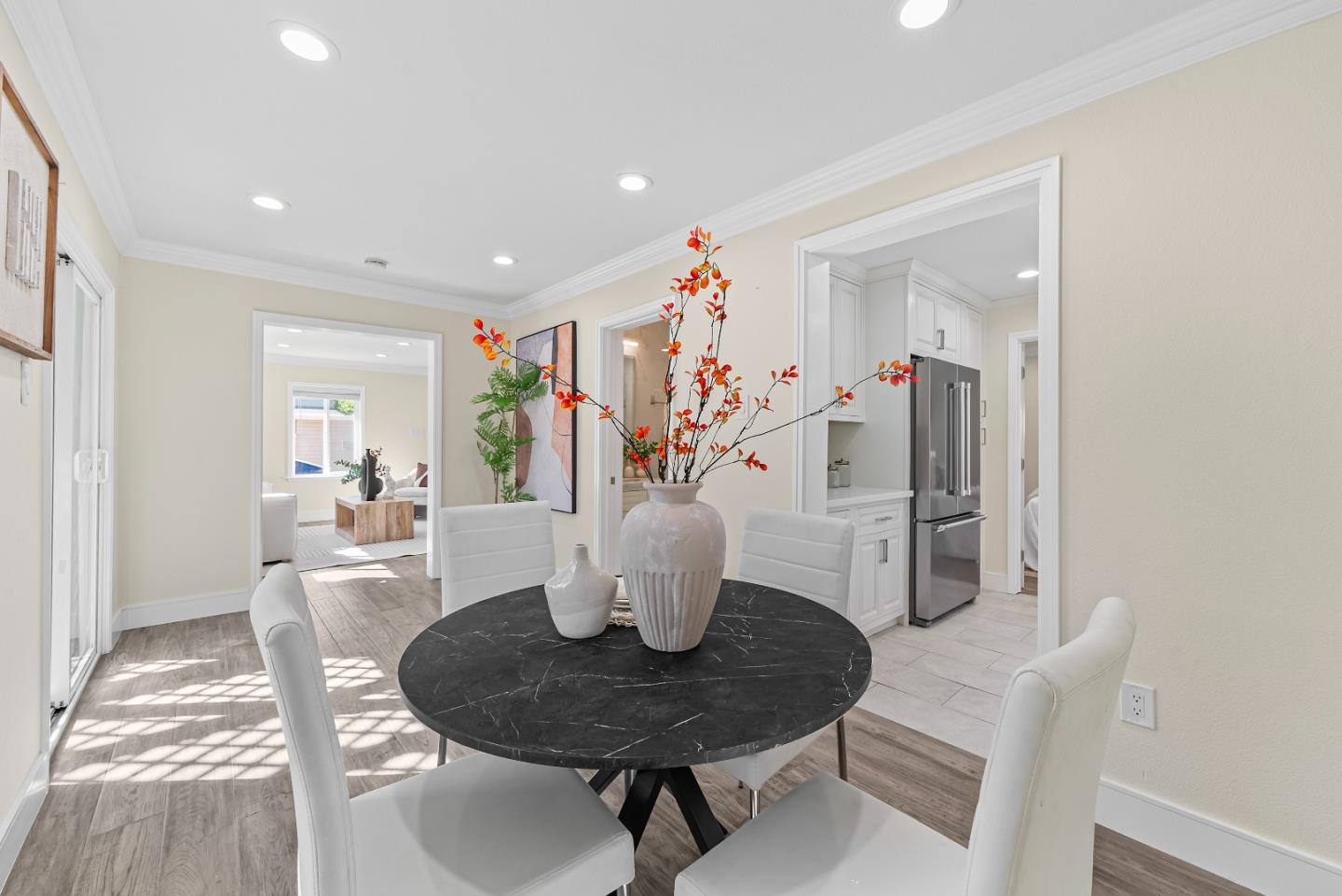 Detail Gallery Image 13 of 34 For 961 Channing Ave, Palo Alto,  CA 94301 - 2 Beds | 2 Baths