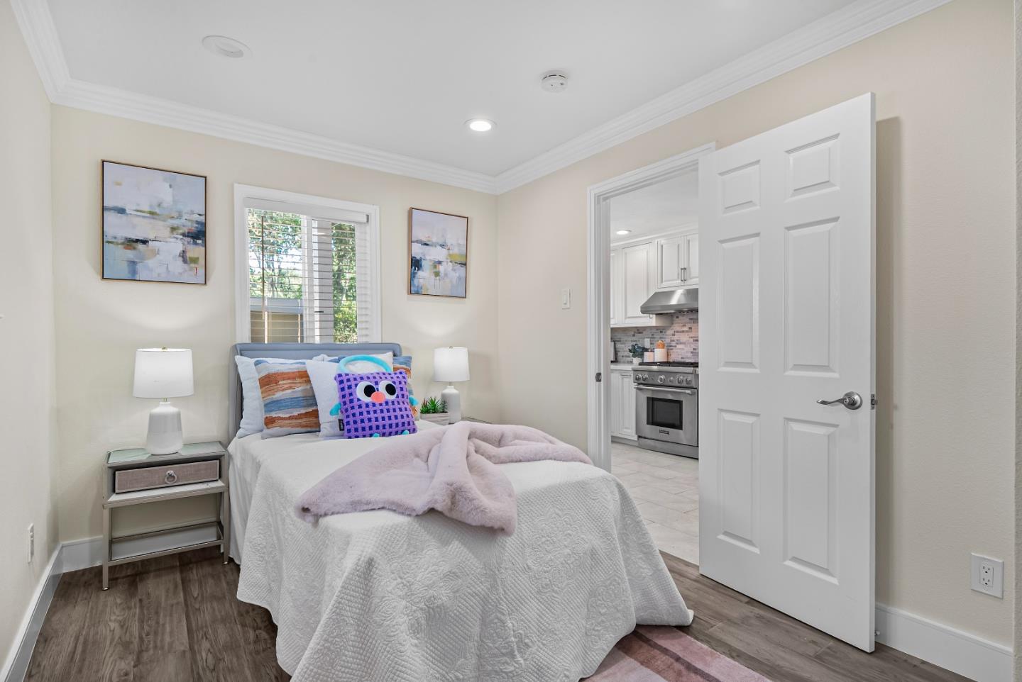 Detail Gallery Image 21 of 34 For 961 Channing Ave, Palo Alto,  CA 94301 - 2 Beds | 2 Baths