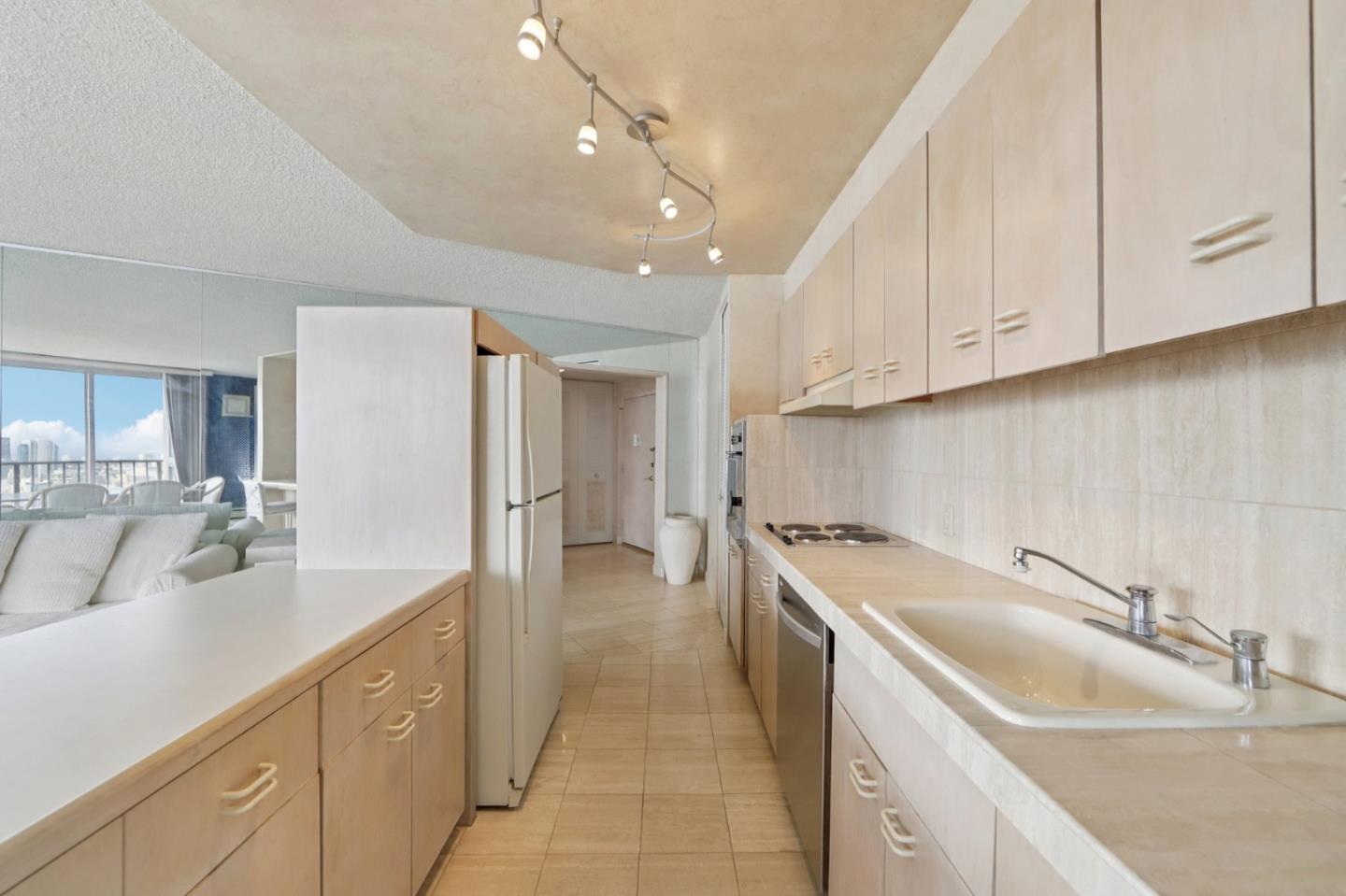 Detail Gallery Image 14 of 58 For 1200 Gough St 14d,  San Francisco,  CA 94109 - 1 Beds | 1 Baths