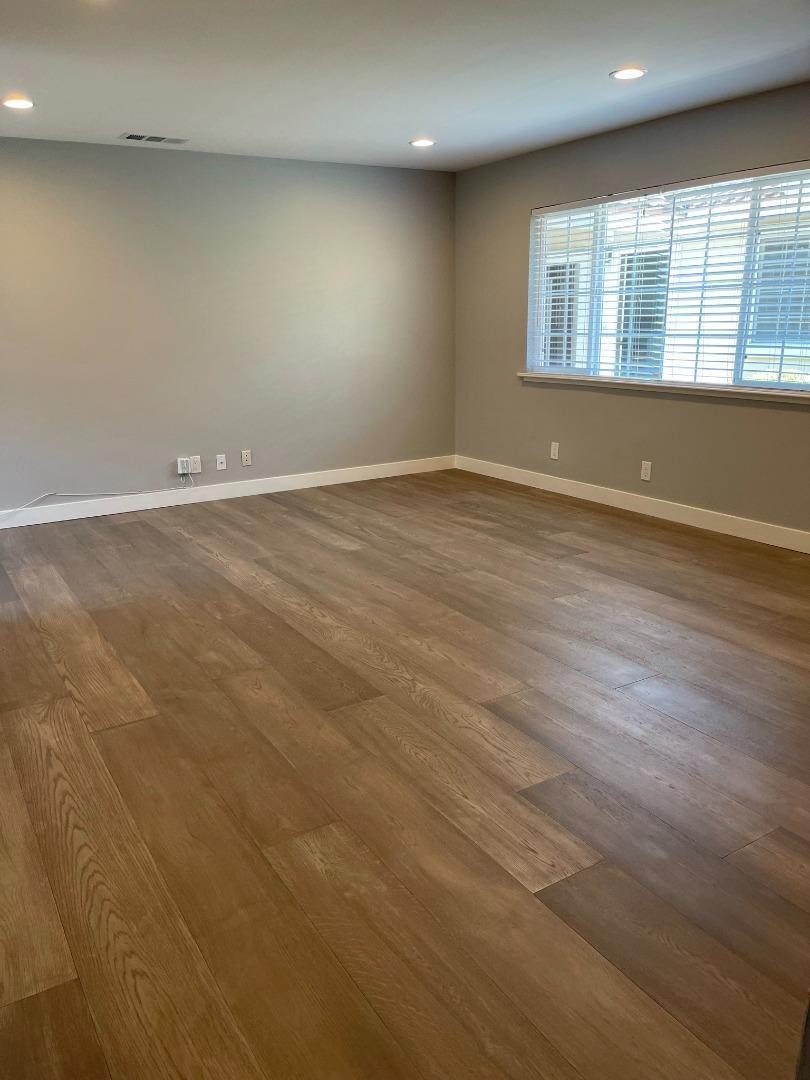 Detail Gallery Image 5 of 26 For 4455 Hamilton Ave #C,  San Jose,  CA 95130 - 2 Beds | 1 Baths