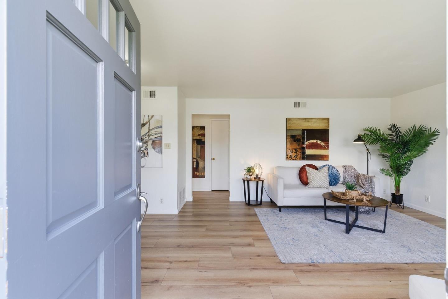 Detail Gallery Image 2 of 36 For 4783 Capay Dr #1,  San Jose,  CA 95118 - 2 Beds | 1 Baths