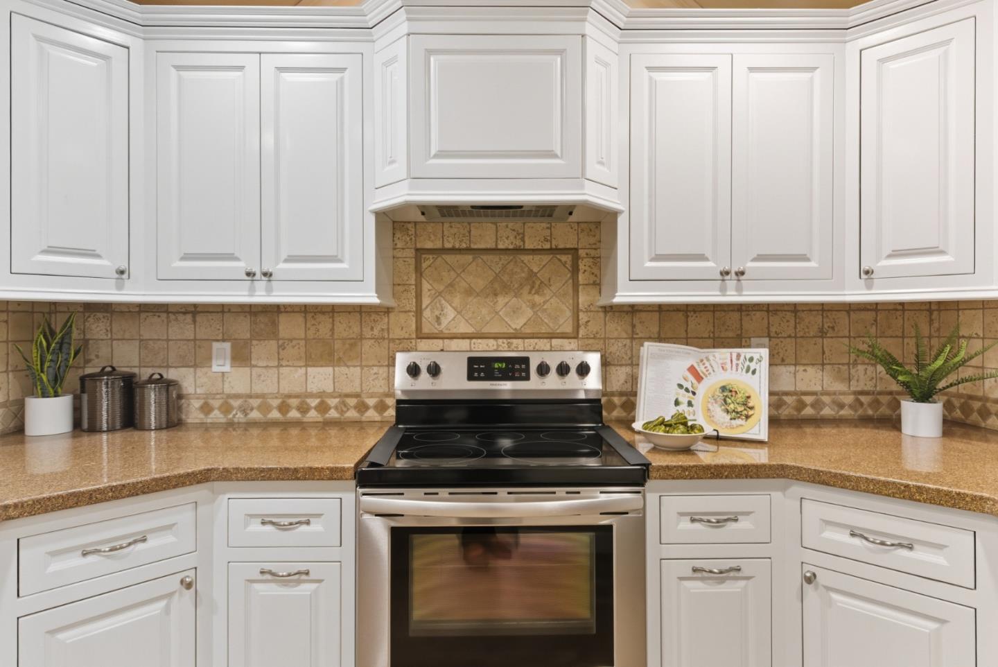 Detail Gallery Image 11 of 25 For 382 Union Ave #C,  Campbell,  CA 95008 - 3 Beds | 2/1 Baths