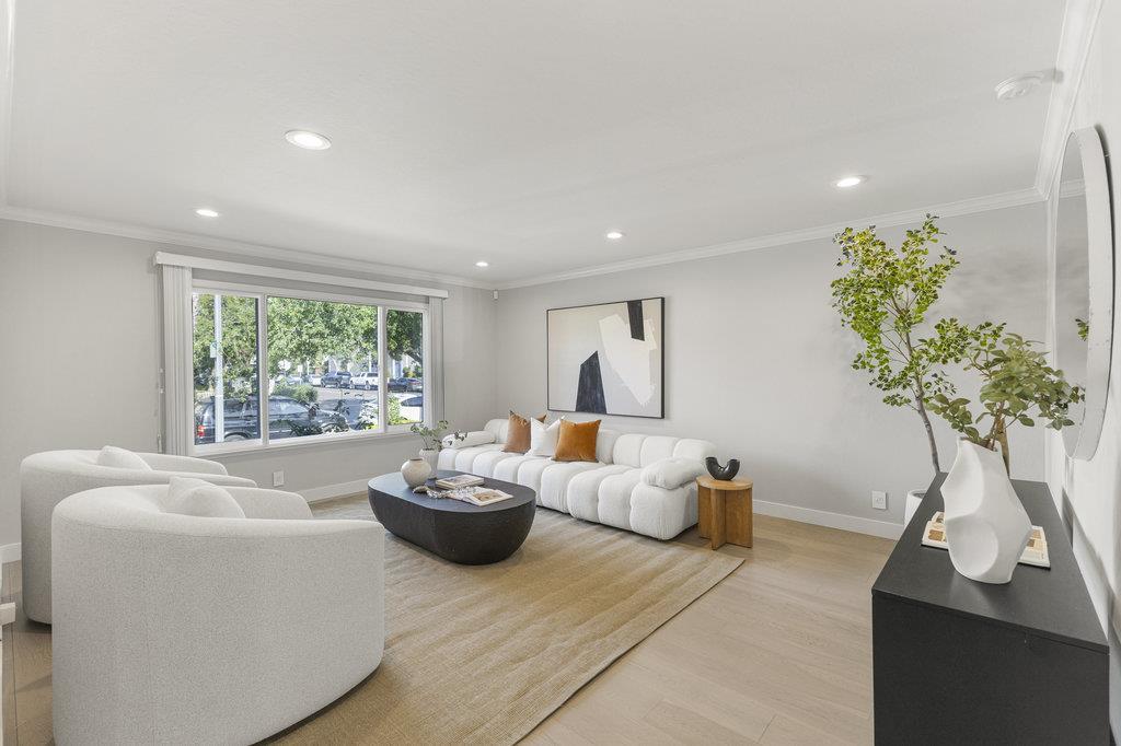 Detail Gallery Image 12 of 78 For 1189 Boynton Ave, San Jose,  CA 95117 - 4 Beds | 2 Baths