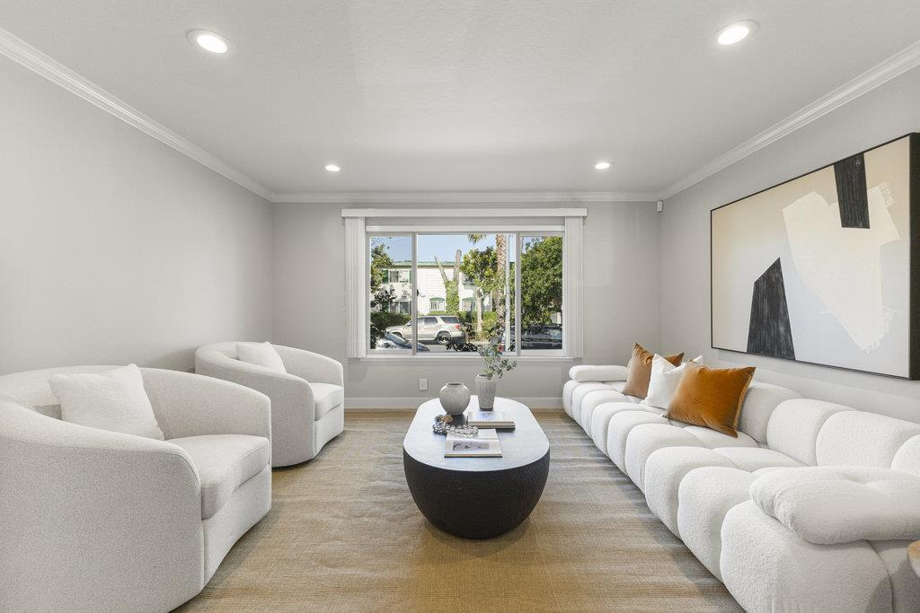 Detail Gallery Image 13 of 78 For 1189 Boynton Ave, San Jose,  CA 95117 - 4 Beds | 2 Baths