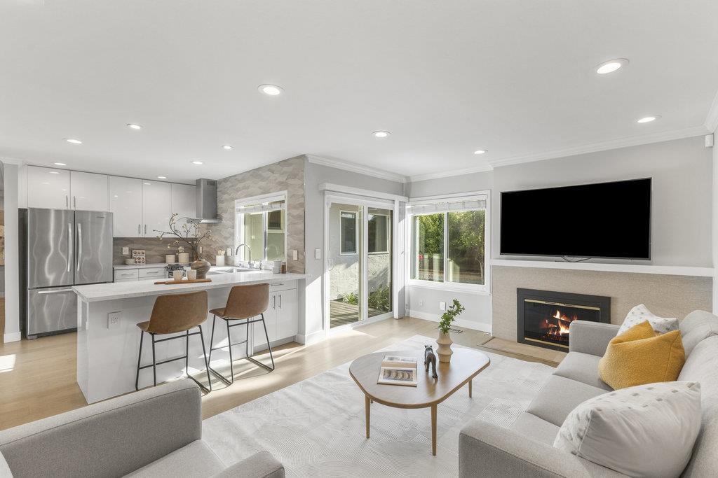 Detail Gallery Image 25 of 78 For 1189 Boynton Ave, San Jose,  CA 95117 - 4 Beds | 2 Baths