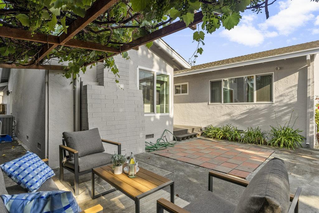 Detail Gallery Image 53 of 78 For 1189 Boynton Ave, San Jose,  CA 95117 - 4 Beds | 2 Baths