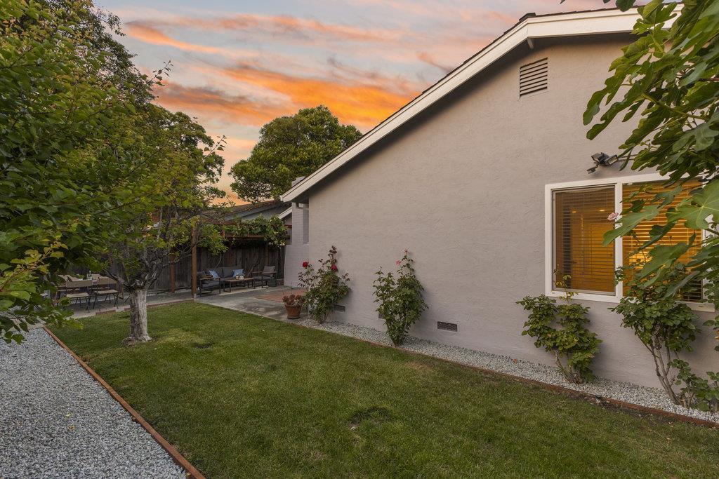 Detail Gallery Image 69 of 78 For 1189 Boynton Ave, San Jose,  CA 95117 - 4 Beds | 2 Baths