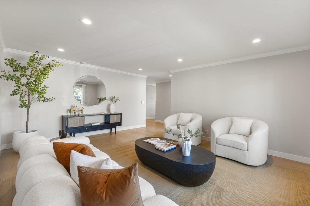 Detail Gallery Image 8 of 78 For 1189 Boynton Ave, San Jose,  CA 95117 - 4 Beds | 2 Baths