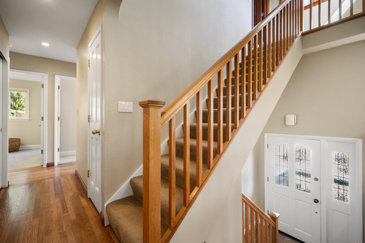 Detail Gallery Image 15 of 78 For 1042 Yosemite Dr, Pacifica,  CA 94044 - 4 Beds | 4 Baths