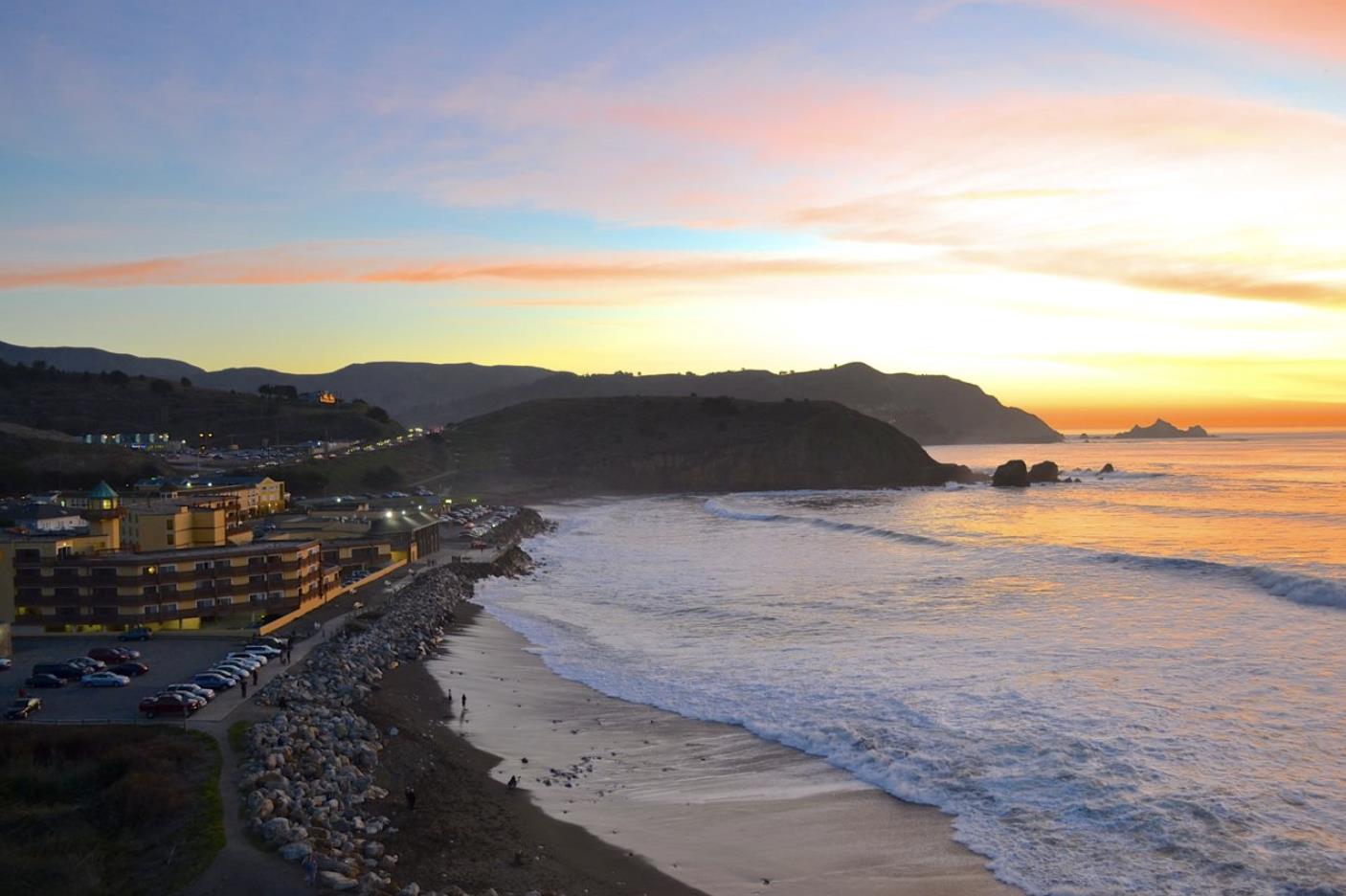 Detail Gallery Image 59 of 78 For 1042 Yosemite Dr, Pacifica,  CA 94044 - 4 Beds | 4 Baths