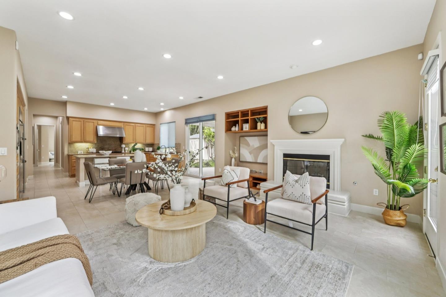 Detail Gallery Image 10 of 54 For 5333 Laurel Canyon Dr, San Jose,  CA 95138 - 5 Beds | 3 Baths