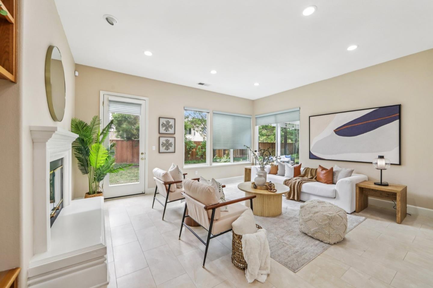 Detail Gallery Image 11 of 54 For 5333 Laurel Canyon Dr, San Jose,  CA 95138 - 5 Beds | 3 Baths