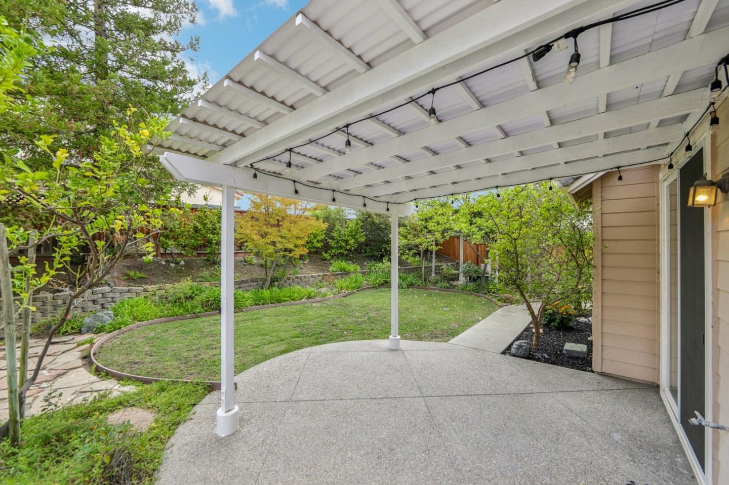 Detail Gallery Image 45 of 54 For 5333 Laurel Canyon Dr, San Jose,  CA 95138 - 5 Beds | 3 Baths