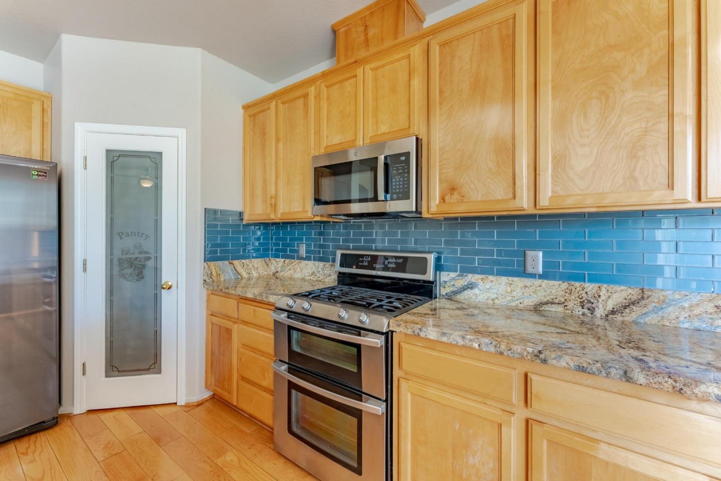 Detail Gallery Image 11 of 39 For 769 Dody, Manteca,  CA 95337 - 4 Beds | 3 Baths