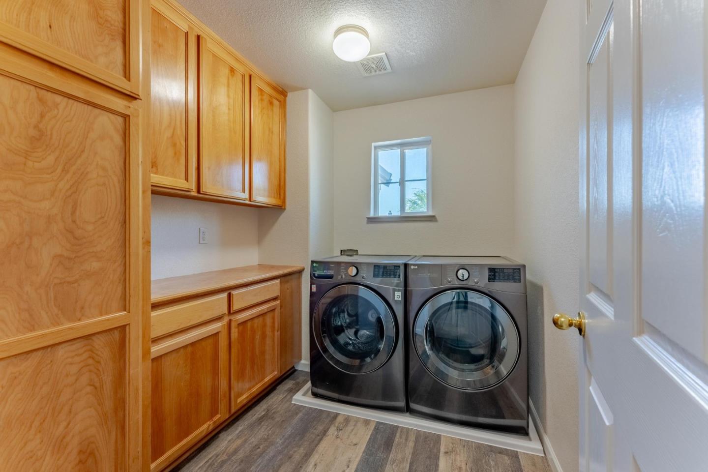 Detail Gallery Image 23 of 39 For 769 Dody, Manteca,  CA 95337 - 4 Beds | 3 Baths