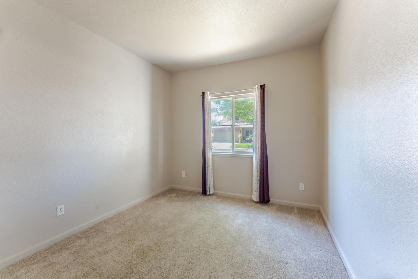 Detail Gallery Image 7 of 39 For 769 Dody, Manteca,  CA 95337 - 4 Beds | 3 Baths