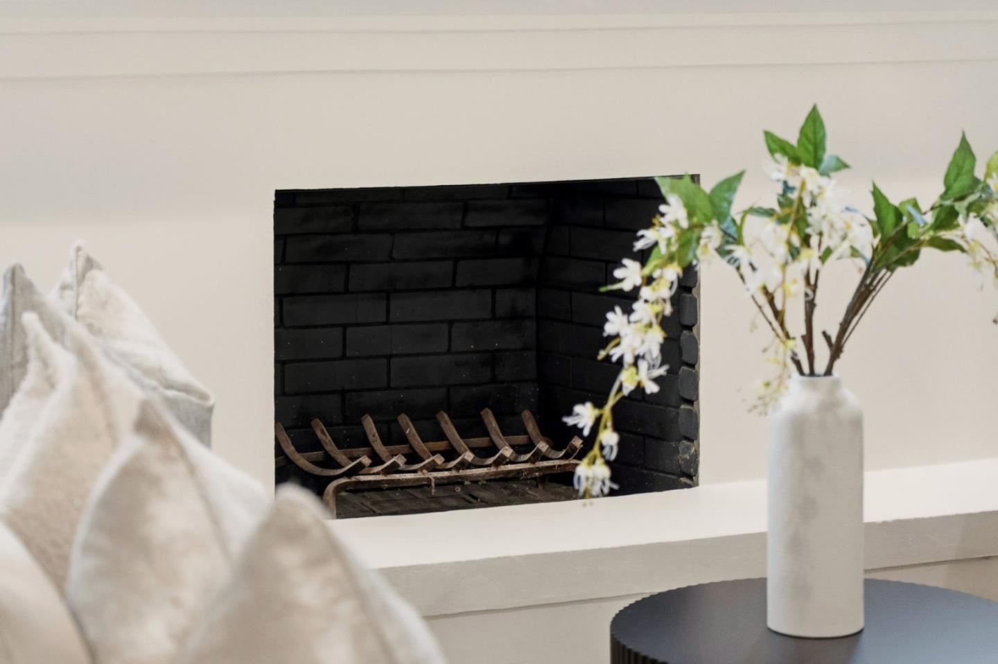 Detail Gallery Image 11 of 62 For 1134 Somerset Dr, San Jose,  CA 95132 - 4 Beds | 2 Baths